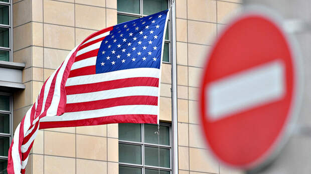Страшнее холодной войны: США ударили по российским либералам Страшнее холодной войны: США ударили по российским либералам