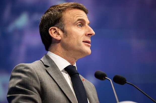 Макрон призвал Пезешкиана восстановить свободу судоходства в Ормузском проливе