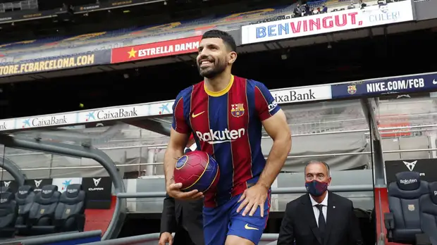 Агуэро отметился голом в дебютном матче за «Барселону»