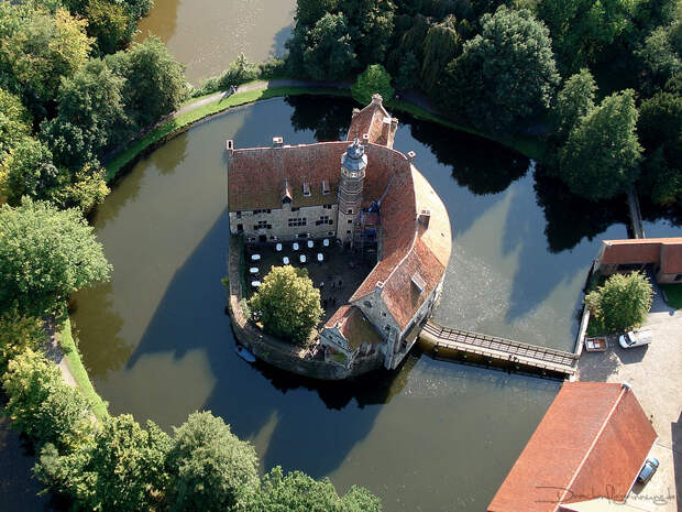 NewPix.ru - Замки Германии - Вишеринг (Castle Vischering in Ludinghausen)