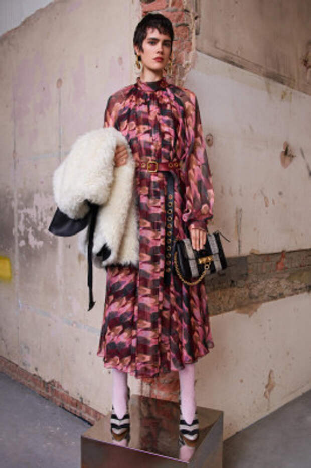 Коллекция модной женской одежды Mulberry осень-зима 2019-2020