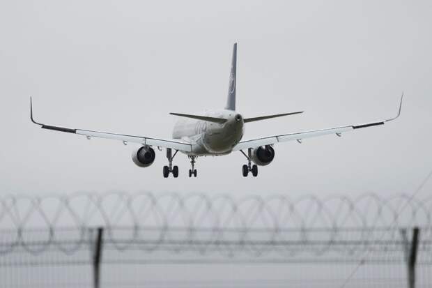 В аэропортах Казани и Нижнекамска ограничили прием и выпуск самолетов