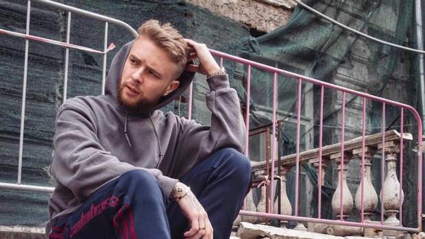 Егор Крид показал видео с поцелуем с Настей Ивлеевой