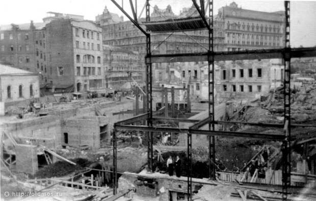 Самая красивая площадь Москвы lubyanskayaploshad 38 Самая красивая площадь Москвы