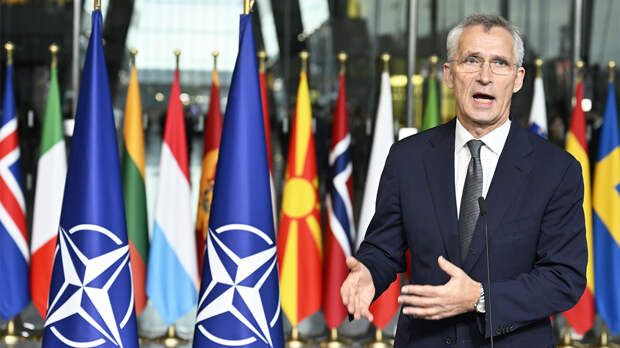 Столтенберг не исключил, что США покинут НАТО