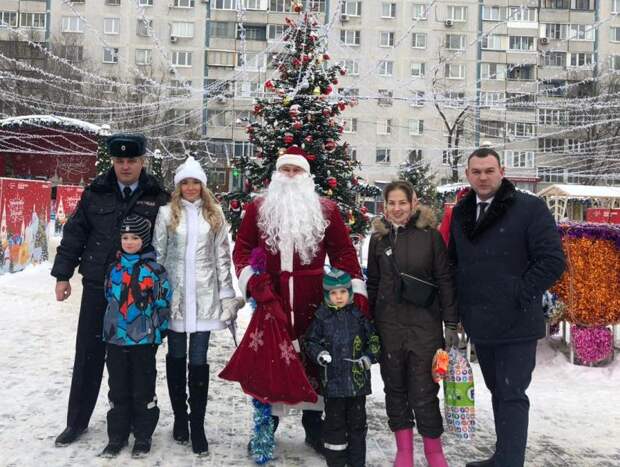 Участники акции/предоставлено УВД по СЗАО