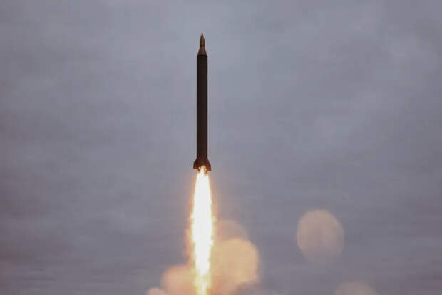 Трудный выбор незадачливых «гегемонов»: сделка по Ирану отменяется?