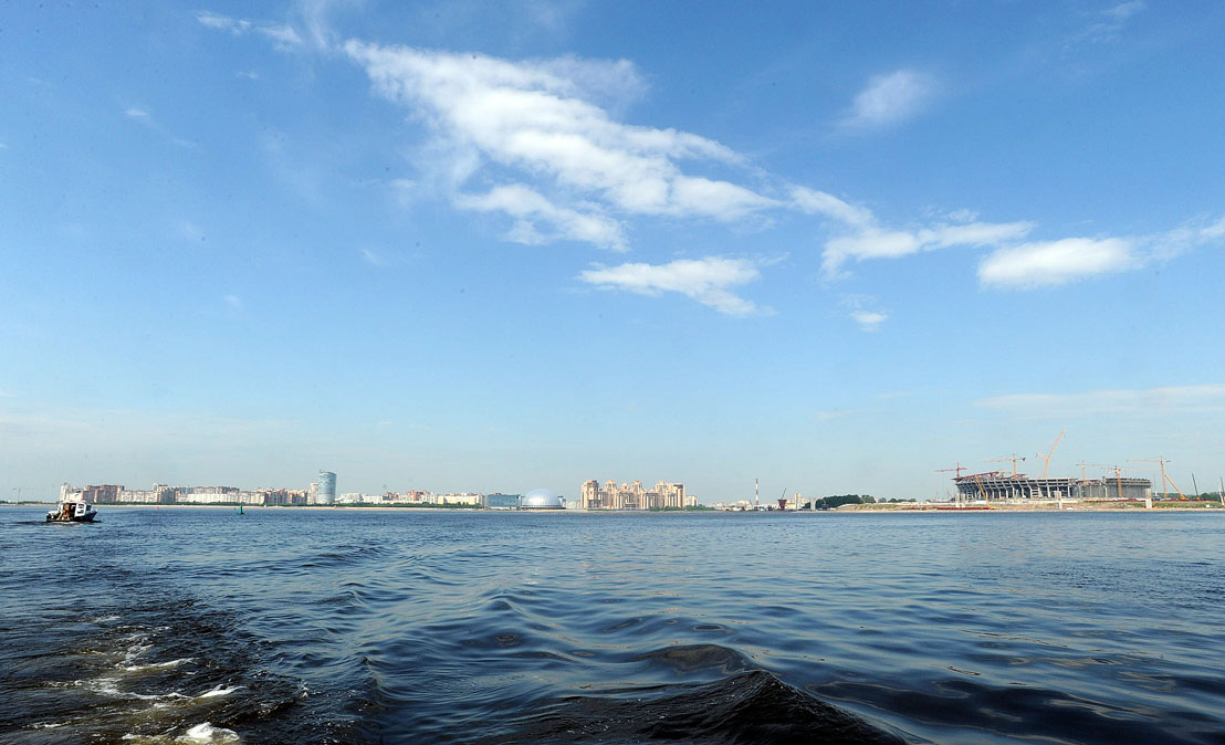 Нефасадный Петербург: вид с воды DSC 52131 Нефасадный Петербург: вид с воды