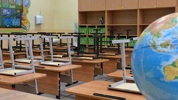 Занятия отменили во всех школах Челябинска из-за ложных сообщений о минировании