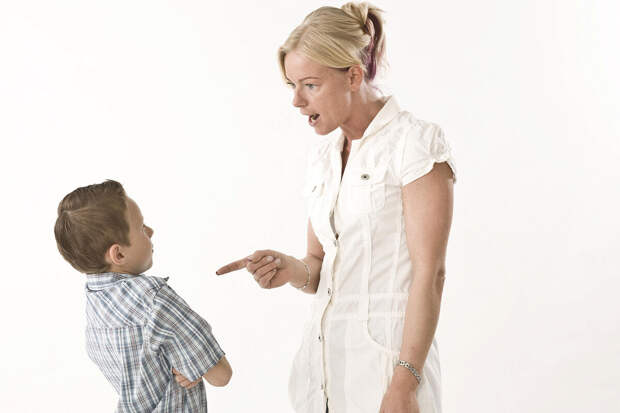 Психолог Гольдштейн: дети могут ругаться матом из-за подражания и самозащиты