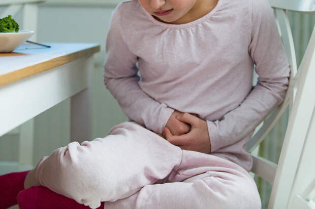 Следком: данные об отравлении детей в одной из школ Петербурга проверяются