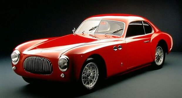 Cisitalia 202 GT с элегантным алюминиевым кузовом от Pininfarina.