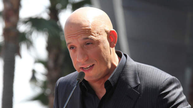 Вин Дизель объявил, что погибший Пол Уокер появится в последнем "Форсаже"