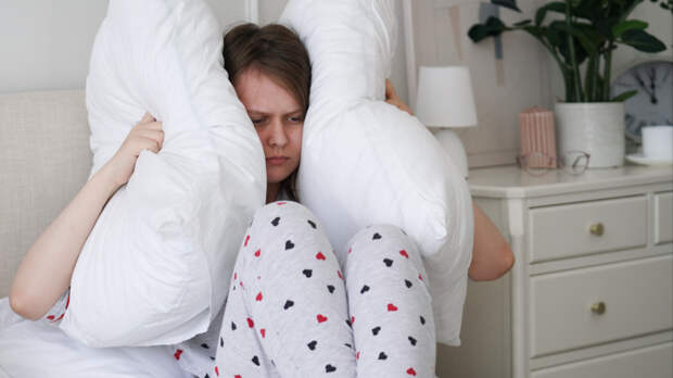 Опасный недосып: как нехватка сна разрушает психику и здоровье