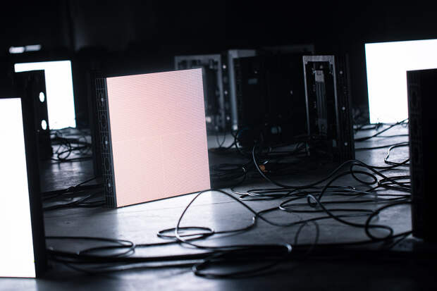 Экспозиция выставки «Свет и Музыка. Экспериментальная эстетика СССР и новые медиа»