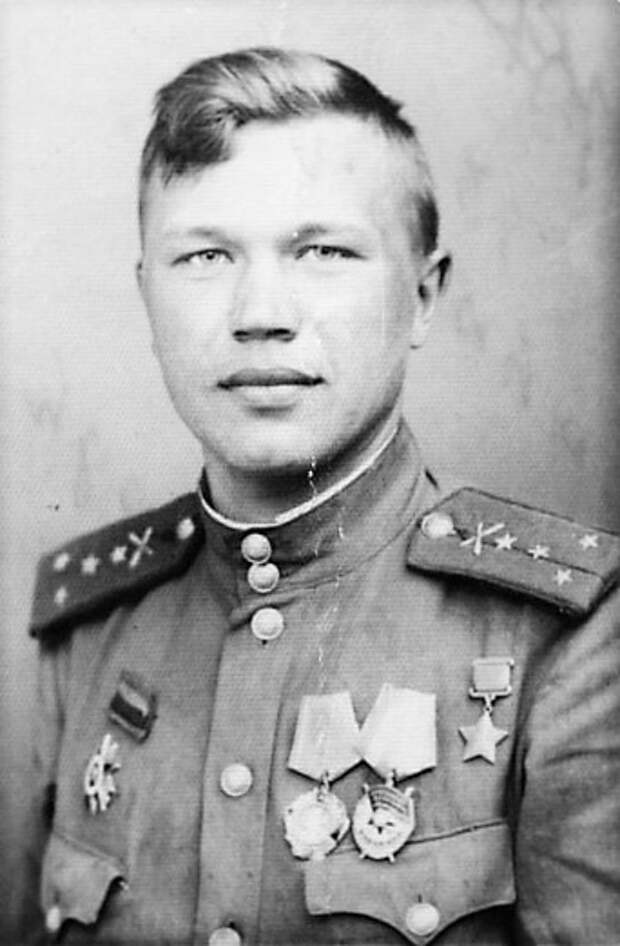 «А мне двадцать лет еще не было, когда стал комбатом». Герой Советского Союза артиллерист Владимир Грицков