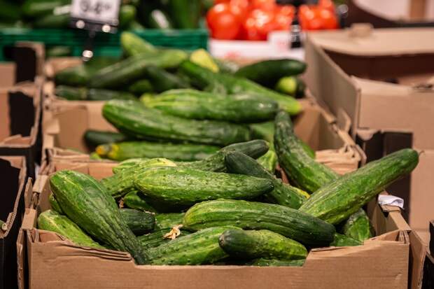 Тюменец украл из супермаркетов 1,4 тонны огурцов и 400 кг бананов для продажи