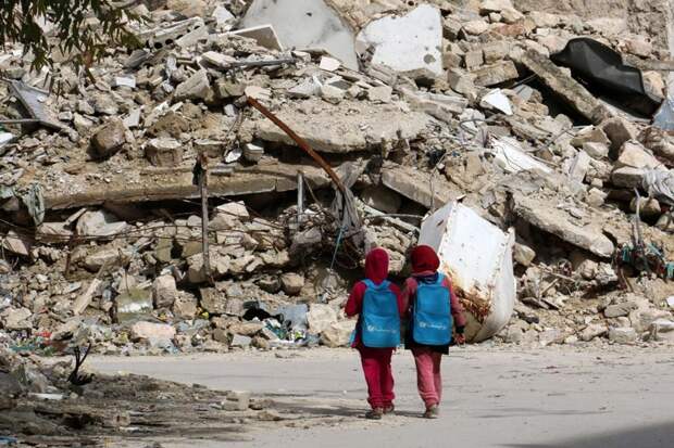По данным ООН, за последний год война в Сирии унесла жизни 650 детей. война, дети, детство