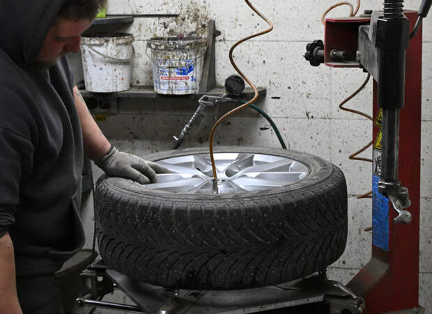 Цены на шины в России обвалились из-за Китая