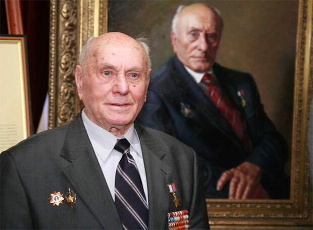 Алексей Ботян портрет, разведчик, герой РОССИИ