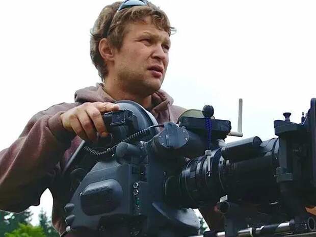 Режиссера Сергея Политика зарезали возле собственного дома