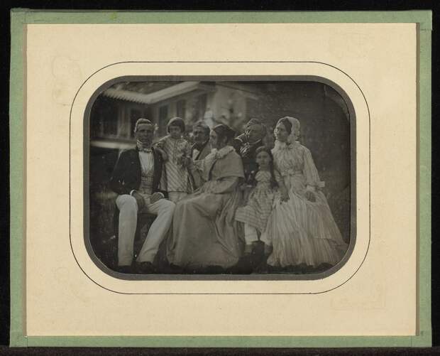 30 первых фотоснимков, сделанных в 1839 году Джоном Гершелем