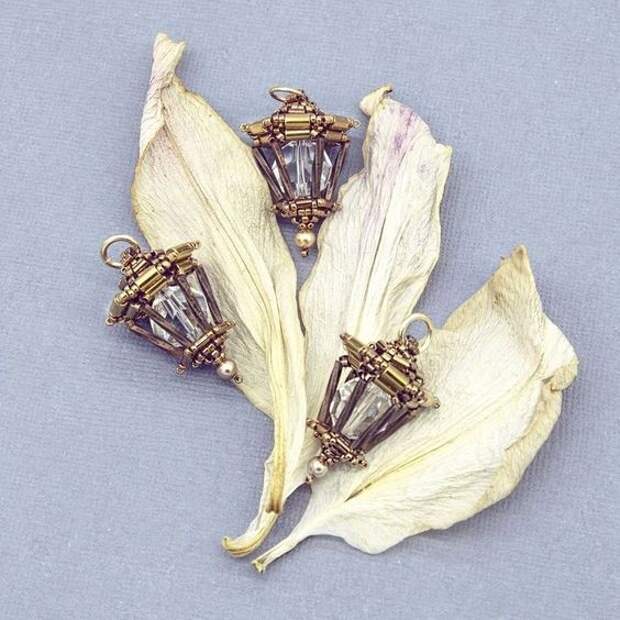 Фонарики из бисера