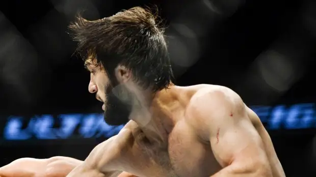 Тухугов — об избиении Макгрегором диджея: не умеет человек вести себя в нетрезвом состоянии