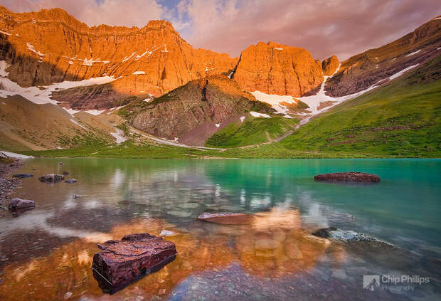 Озеро Cracker, национальный парк Glacier, Монтана. (фото Chip Phillips)
