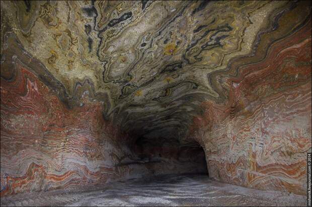 На дне древнего моря дно, море
