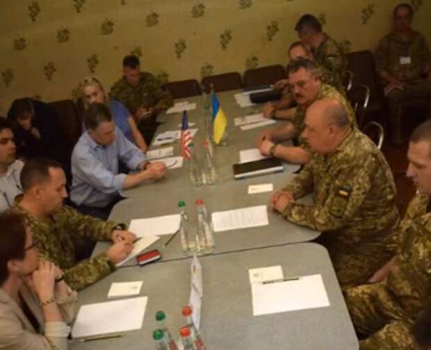 встреча Курта Волкера с военными ВСУ в Донбассе