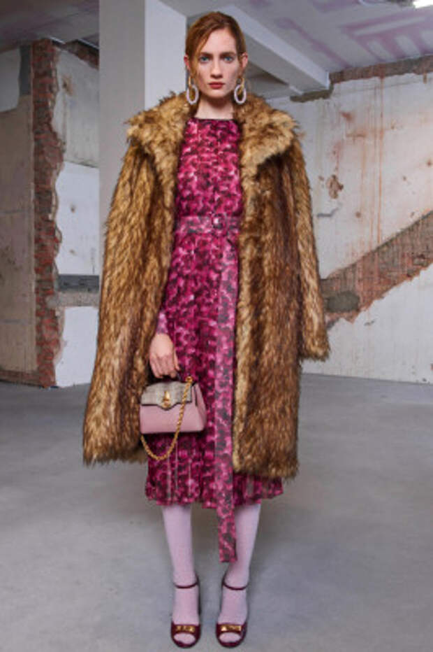 Коллекция модной женской одежды Mulberry осень-зима 2019-2020