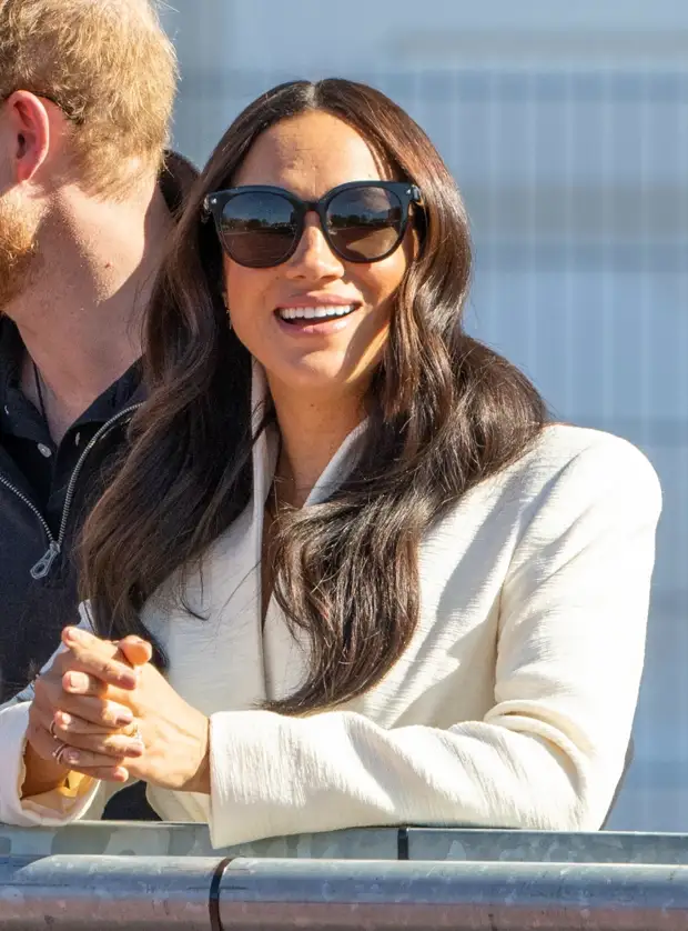 Невестка Валерии предстала в стильном луке