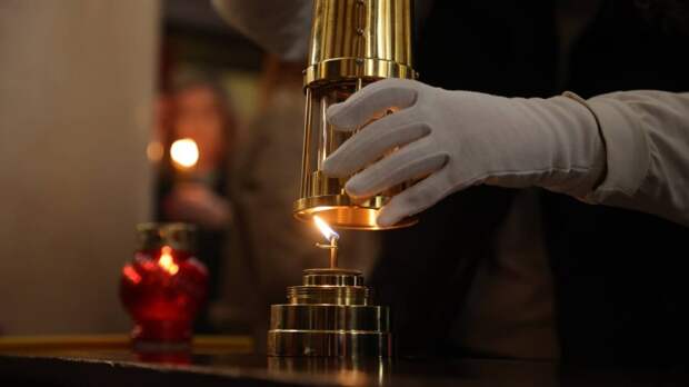 Фонд святой Екатерины доставит благодатный огонь на Урал