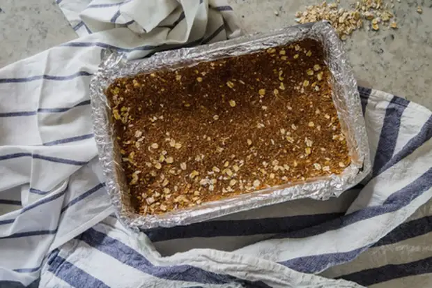 Фото: Батончики-мюсли с кокосовым йогуртом и ягодами #постныйстол: шаг 8 Батончики-мюсли с кокосовым йогуртом и ягодами #постныйстол: шаг 8