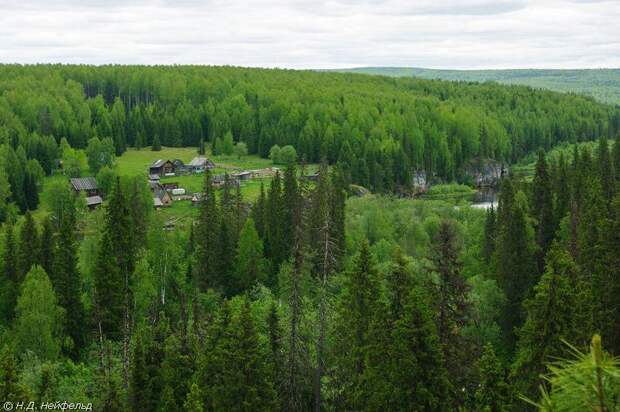 Кордон Шежым на реке Печора в лесах Республики Коми. Фото