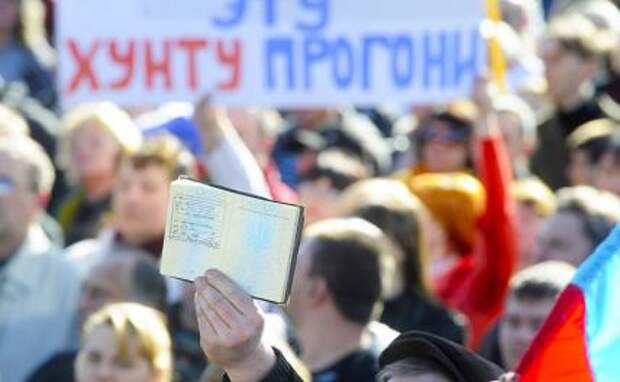Украина трещит по швам: ЛНР и ДНР готовы присоединиться к России