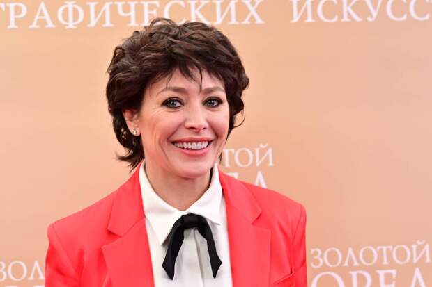 Российская актриса обрадовалась ограничениям мобильной связи