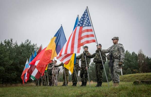«Ракетами достанем до Урала»: украинцы готовятся к войне на учениях НАТО