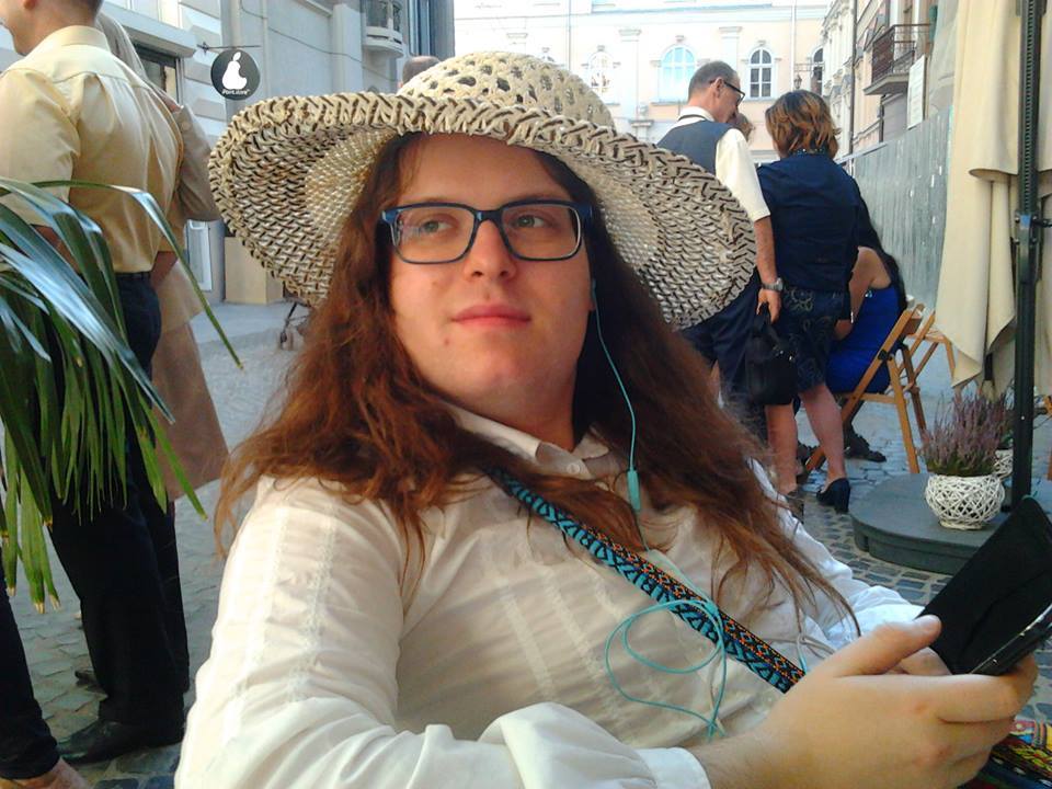 Либералы озабочены пропажей (якобы на территории ДНР) известного в их кругах транссексуала