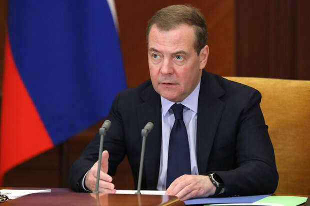 Медведев: у России есть все необходимое для победы, включая опыт и потенциал