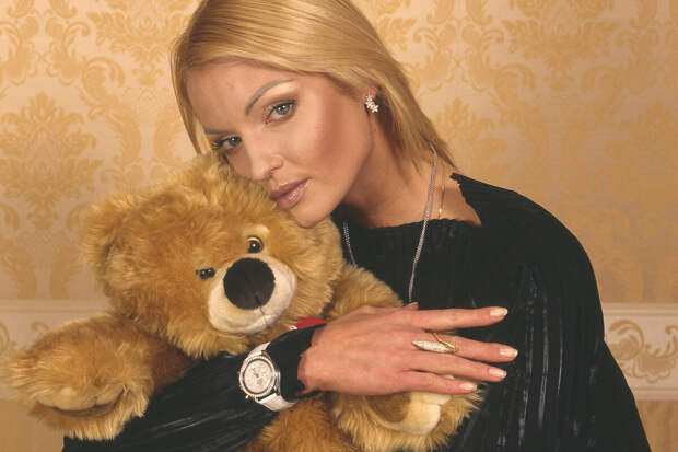 Балерина Волочкова назвала нелюдями судей на Олимпийских играх