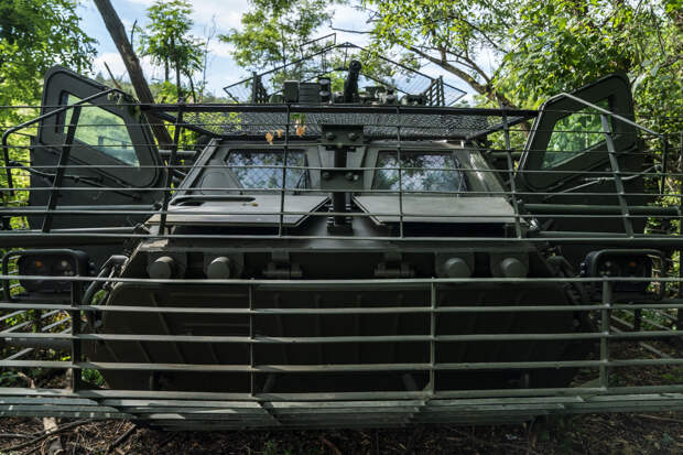 Редкий «Буцефал» Киева получил «юбку»