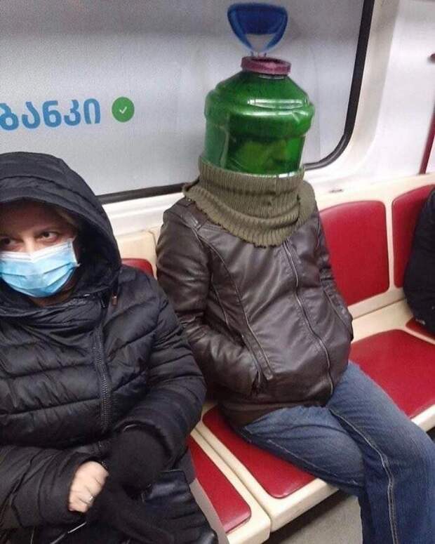 Какие масочки встречаются на пассажирах метро Какие масочки встречаются на пассажирах метро