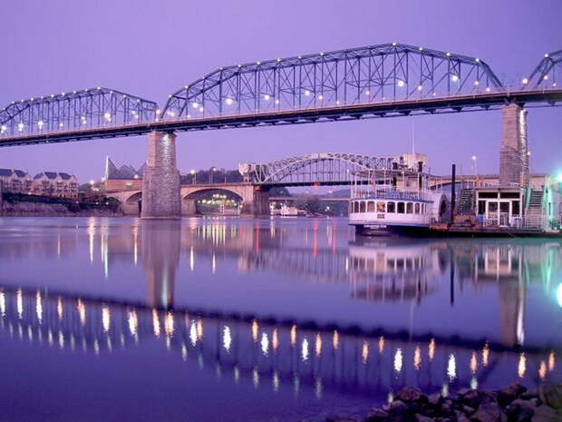 Walnut_Street_Bridge_Chattanooga_Tennessee (700x525, 115Kb)