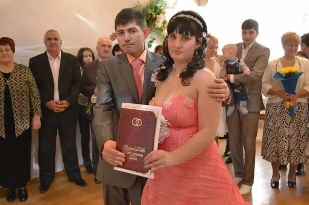 Свадьба твоей одноклассницы Свадьба твоей одноклассницы