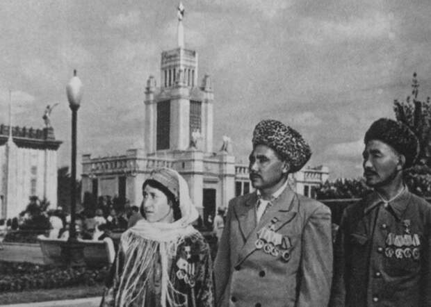 В каких республиках СССР были самые высокие зарплаты