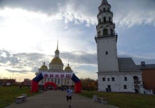Молодежь округа и гости из Кировграда вновь преодолели «Невьянскую милю»