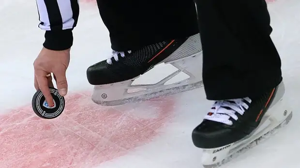 Главный арбитр КХЛ рассказал о зарплатах хоккейных судей