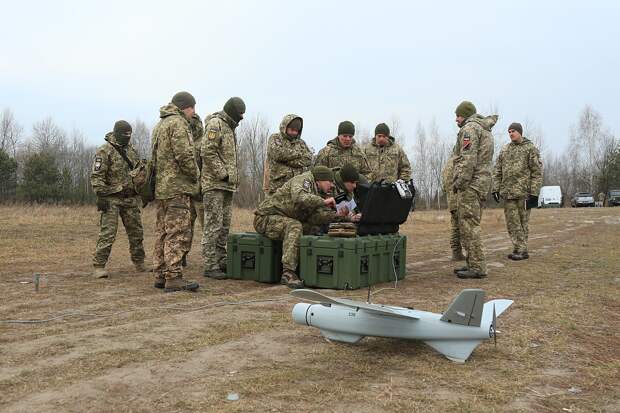Военкор Сладков назвал дроны-камикадзе главной опасностью в зоне СВО